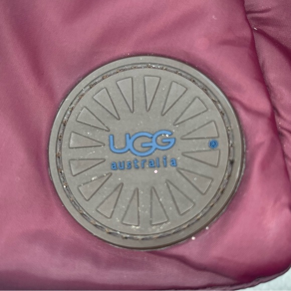 Authentic Ugg Charlee Burgandy Pouch - Picture 3 of 7